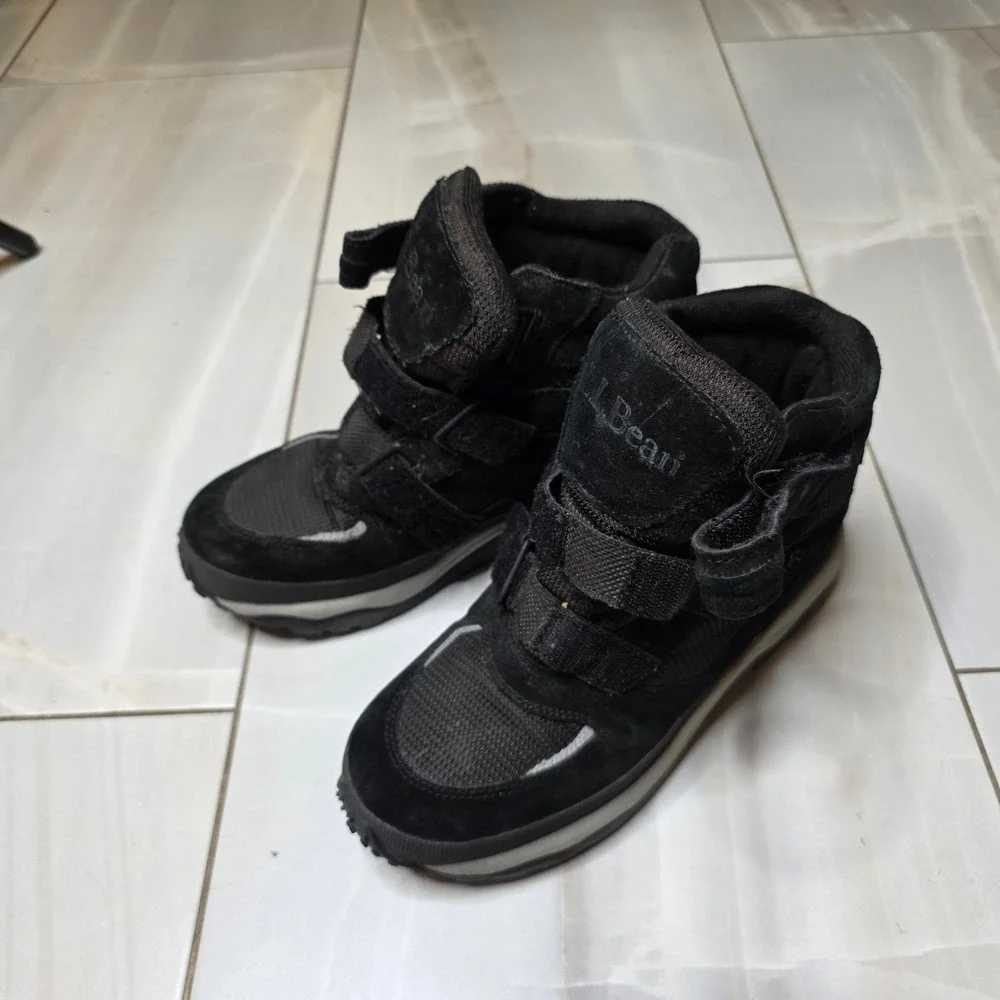 LL Bean‎ Womens Black Primaloft Insulated Snow Boots Hook Loop 0MR94 04 Size 8.5